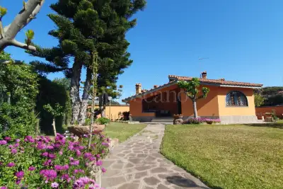 Villa Bifamiliare in affitto, Via Castiglioncello, Fiumicino