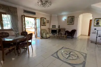 Villa in vendita, Via delle Nespole, Roma