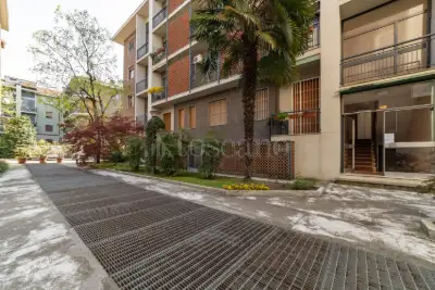 Casa in vendita, Via Alessandro Algardi, Milano