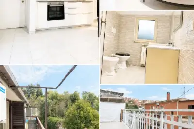 Casa in vendita, Via Oviglio, Roma