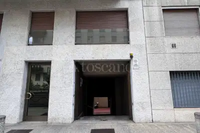 Box in affitto, Via Pietro Mascagni 31, Milano