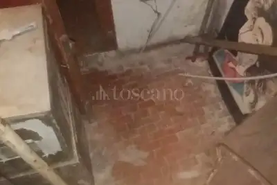 Negozio in affitto, Via Leopoldo Ruspoli, Roma