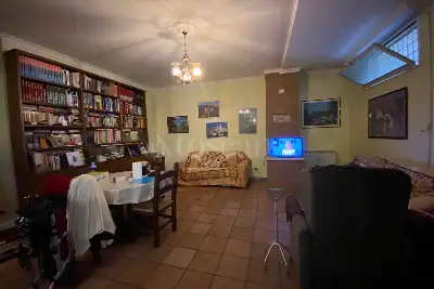 Villa Bifamiliare in vendita, Via Civate, Roma