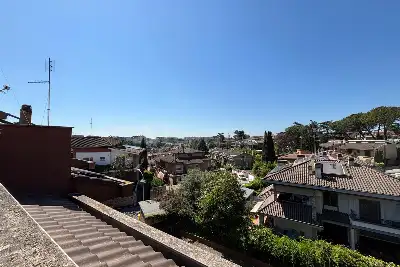 Villino a Schiera in vendita, Via Ernesto Basile, Roma