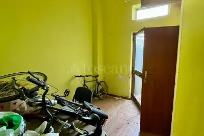Negozio in vendita, Viale Italia, Avellino