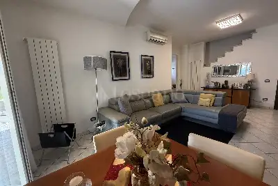 Villa Bifamiliare in vendita, Via Costa Rotonda , Marino