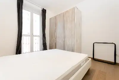 Casa in vendita, Via Carlo Farini, Milano