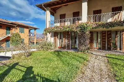 Villa in vendita, Via Pianazzo, Lavena Ponte Tresa