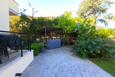 Villa Plurifamiliare in vendita, Via Stesicoro, Roma