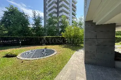 Casa in vendita, Via Achille Papa 28, Milano