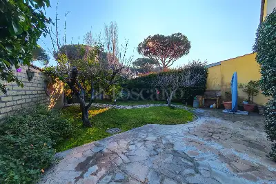 Casa in vendita, Via Cratete di Mallo, Roma