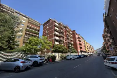 Casa in affitto, Via Emilio Morosini 22, Milano