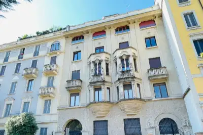 Casa in vendita, Via Polibio, Milano