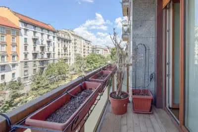 Casa in vendita, Viale Luigi Majno, Milano
