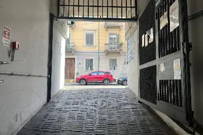 Garage in vendita, Via Osasco, Torino
