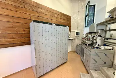 Attività Commerciale in affitto, Via Candia, Roma