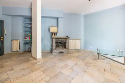 Casa in vendita, Via Giulio Galli, Roma