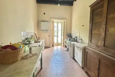 Palazzo in vendita, Via Pirro de Luca, Montefusco