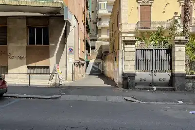 Attività Commerciale in vendita, Via Ardizzone Gioeni, Catania