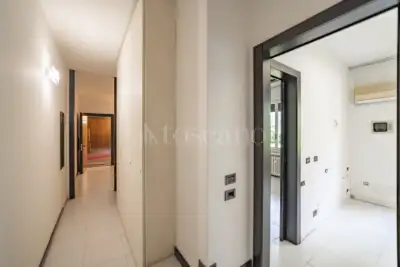 Casa in vendita, Via Leon Battista Alberti, Milano