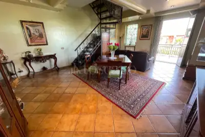 Villa in vendita, Via Sambucia, Palermo