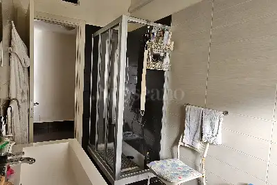 Casa in vendita, Via Olanda, Pomezia