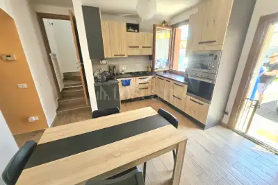 Casa in vendita, Via Scuole, Bovezzo