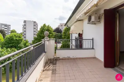 Casa in vendita, Viale Europa Unita, Fontanafredda
