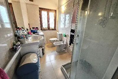 Casa in vendita, Via Brolo, Nave, Nave