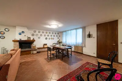 Villino a Schiera in vendita, Via Giacinto Gallina, Pordenone