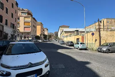 Negozio in vendita, Via della Batteria Nomentana, Roma
