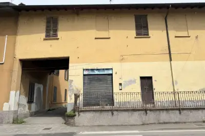 Casa in vendita, Via Milano, Landriano