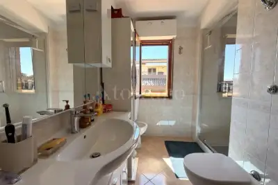 House for sale, Via Bivongi, Roma