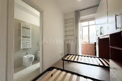 Casa in affitto, Via Valtellina, Milano