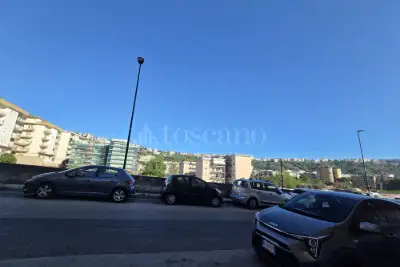 Box in affitto, Via Nicola Romeo, Napoli