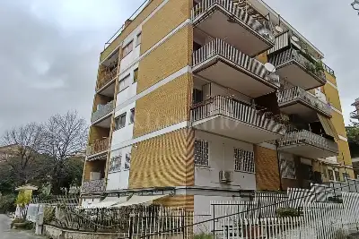 Casa in vendita, Via Santorre di Santarosa, Roma