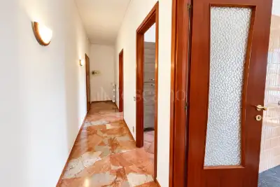 Casa in vendita, Via Enrico Toti, Monza