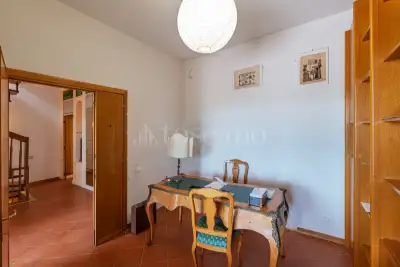 Villa in vendita, Via Torre Pellice, Roma