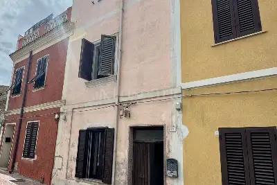 Casa Indipendente in vendita, Via Roma 83, Sennori