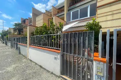 Casa in vendita, Via E. Berlinguer 38, Martinsicuro