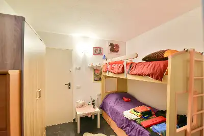 Casa in vendita, Via Giuseppe Garibaldi, Montano Lucino