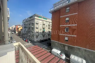 Casa in vendita, Via Adamello, Torino