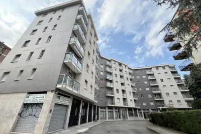 Casa in affitto, Via Zurigo, Milano
