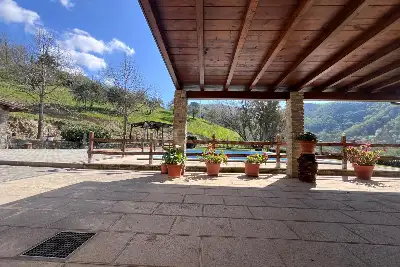 Villa in vendita, Località Celle , Vernio