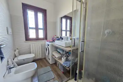 Villino a Schiera in vendita, Via della Stazione, Anzio