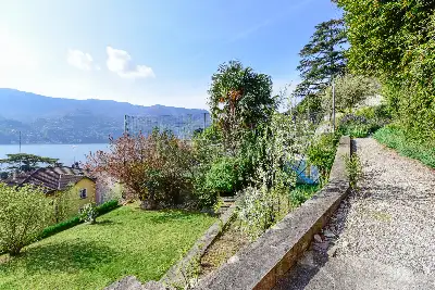 Villa Plurifamiliare in vendita, Via Germanello, Laglio