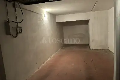 Box in vendita, Via Nadir Quinto, Roma