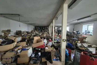 Magazzino in vendita, Via Cesare Cantù, Cantù