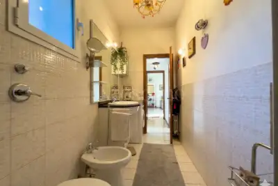 Casa in vendita, Via Pietro Maroncelli 7, Milano