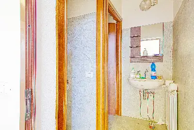 Capannone in vendita, Via Tarca, Lavena Ponte Tresa